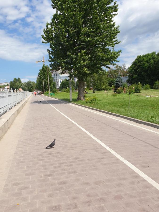 Стильна Квартира-Студія В Центрі Міста На Набережній Тернопил Екстериор снимка